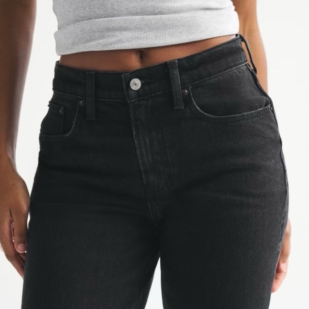 Abercrombie & Fitch|90s Slim Straight Curve Love Criss Cross Black Jeans Sz 6/28